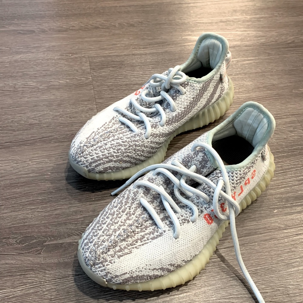 Adidas Yeezy boost 350 Blue Tint